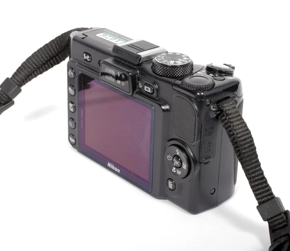 P6000 Nikon COOLPIX Coolpix + Digital - Camera : Point camera